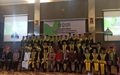Wisuda ke-X STAH Dharma Sentana
